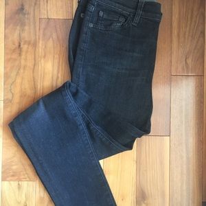 New “The Skinny” 7 for all mankind black jeans 😻